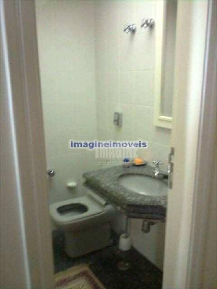 Apartamento, 3 quartos, 202 m² - Foto 2