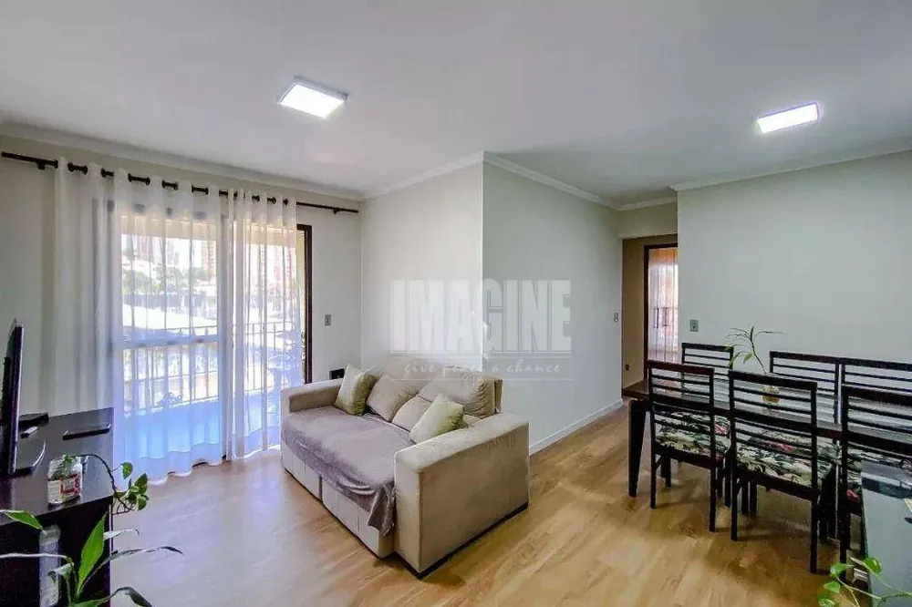 Apartamento, 3 quartos, 74 m² - Foto 2