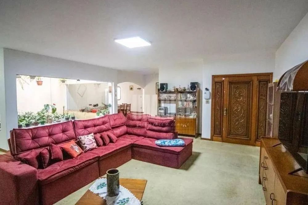 Sobrado, 4 quartos, 775 m² - Foto 1
