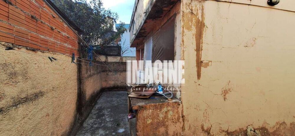 Sobrado, 3 quartos, 200 m² - Foto 2