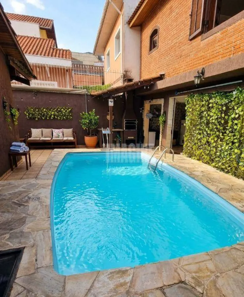 Casa, 3 quartos, 250 m² - Foto 11