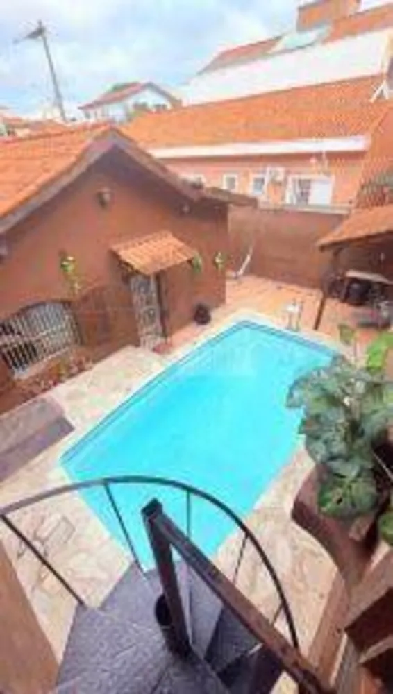 Casa, 3 quartos, 250 m² - Foto 8