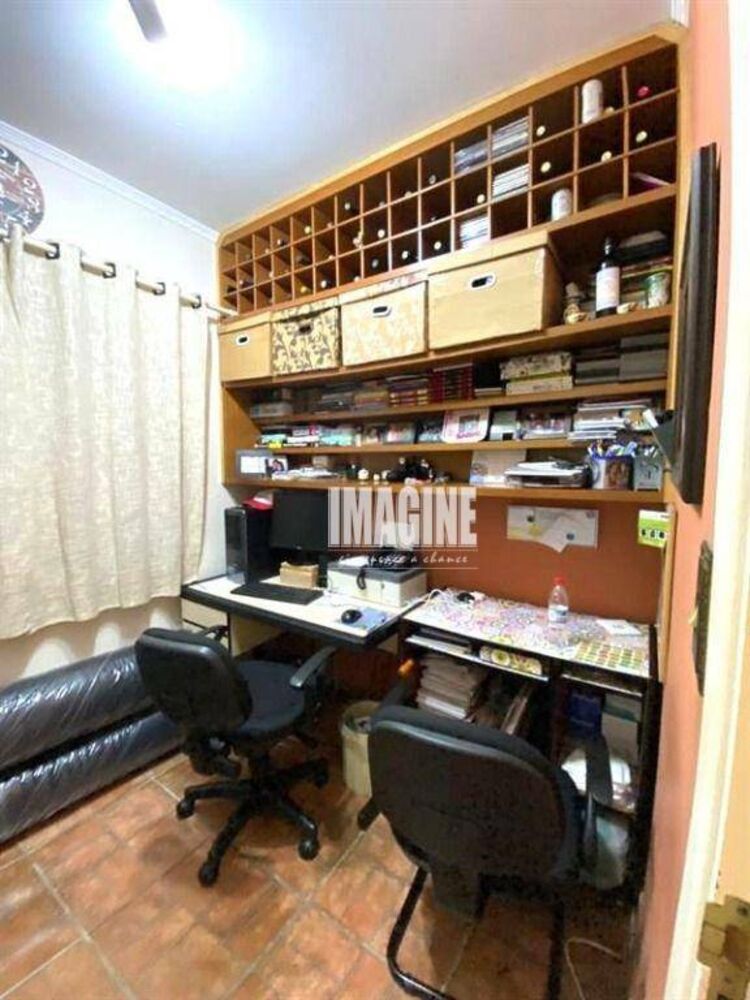 Sobrado, 3 quartos, 250 m² - Foto 1