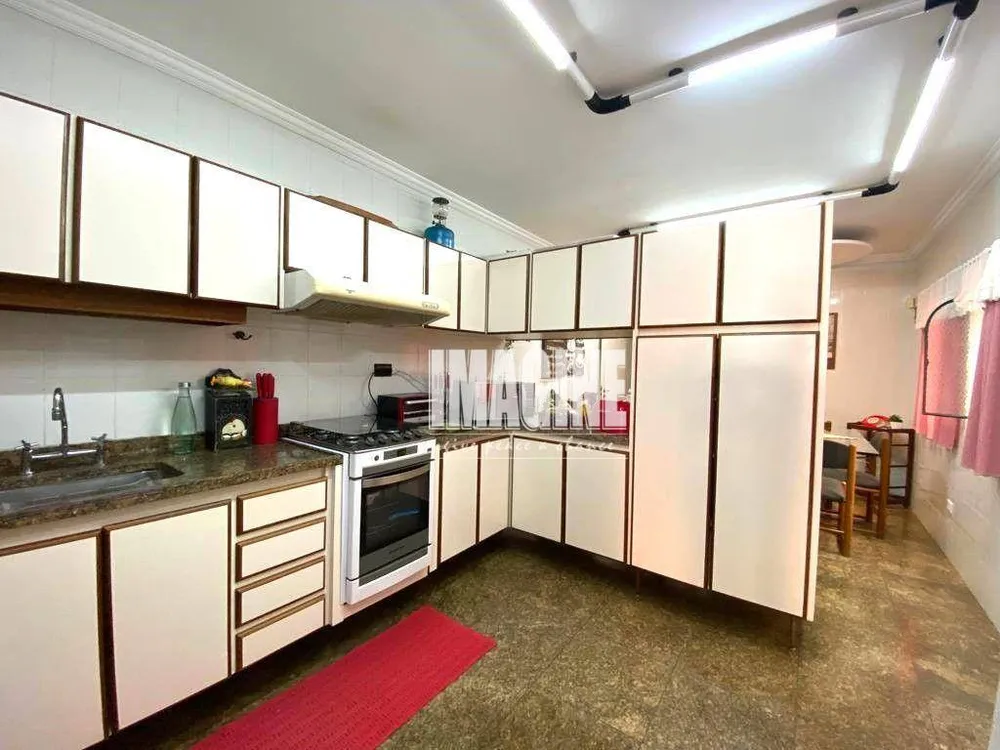Sobrado, 3 quartos, 250 m² - Foto 3