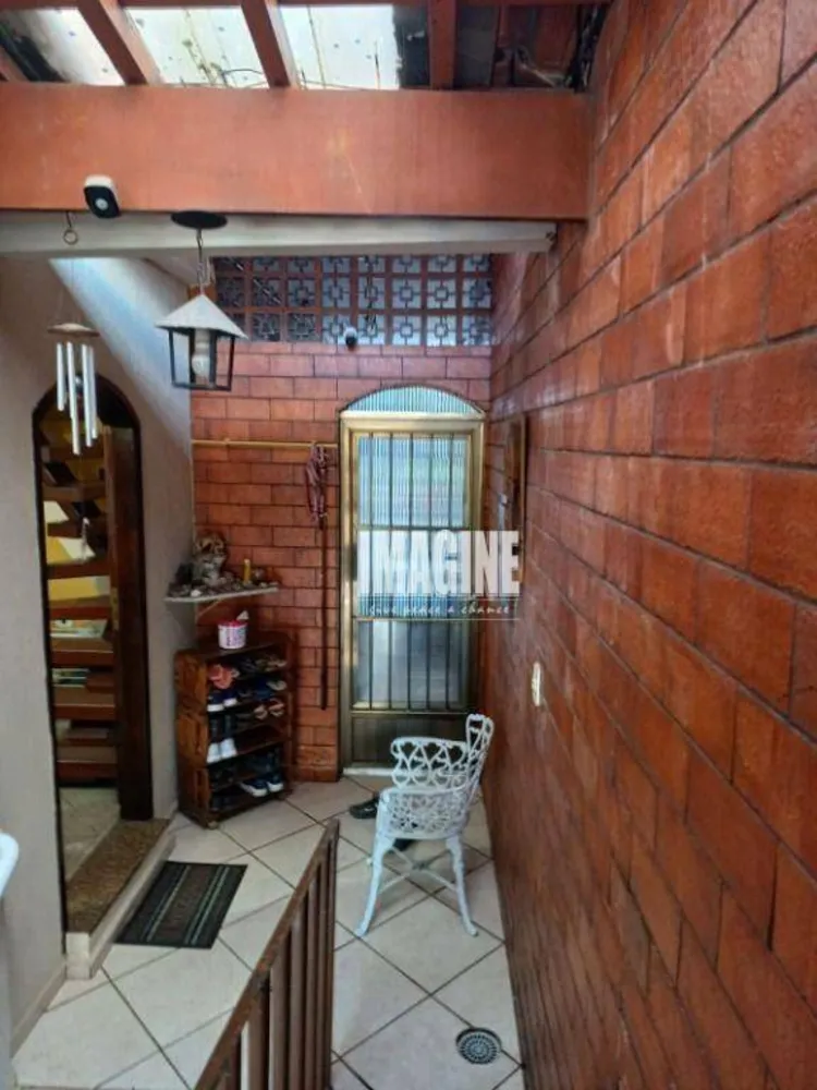 Sobrado, 3 quartos, 200 m² - Foto 2