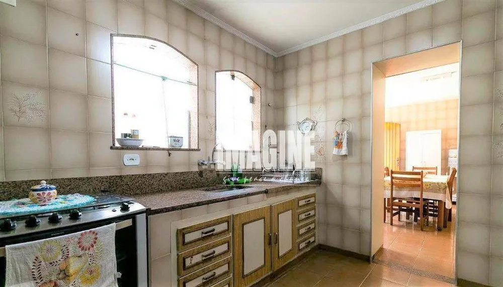 Sobrado, 5 quartos, 182 m² - Foto 1