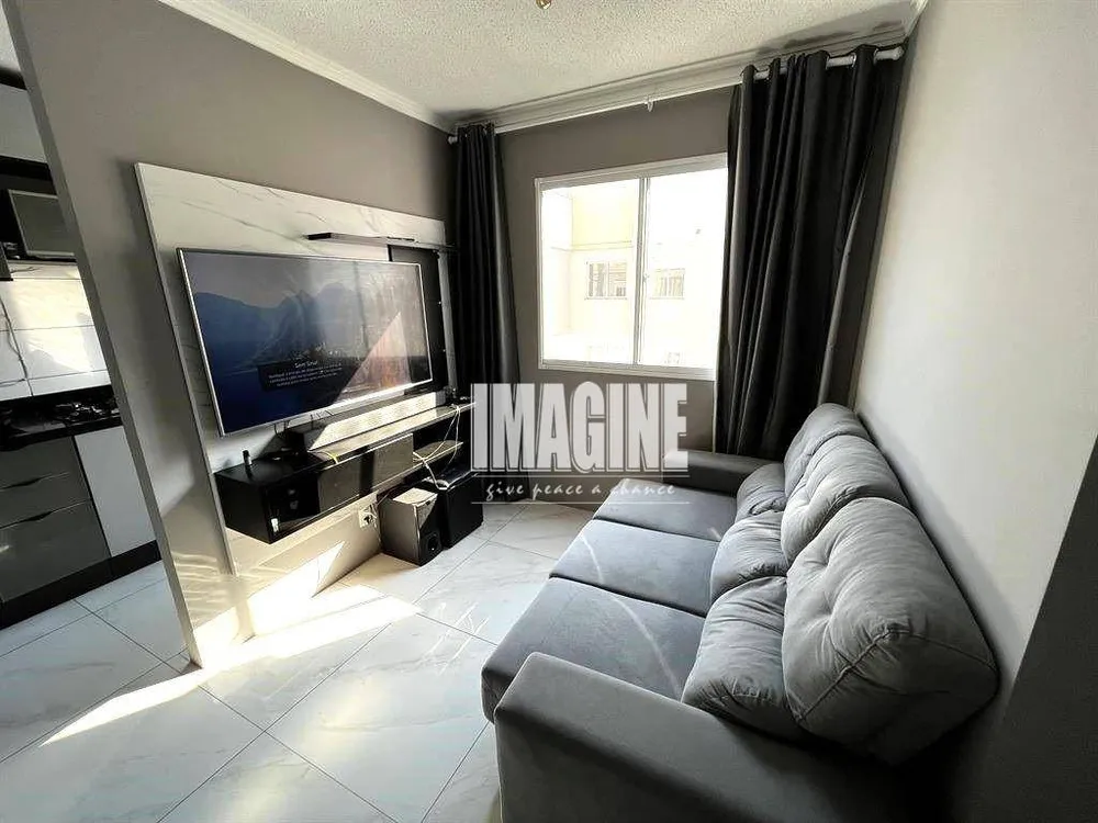 Apartamento, 2 quartos, 42 m² - Foto 1