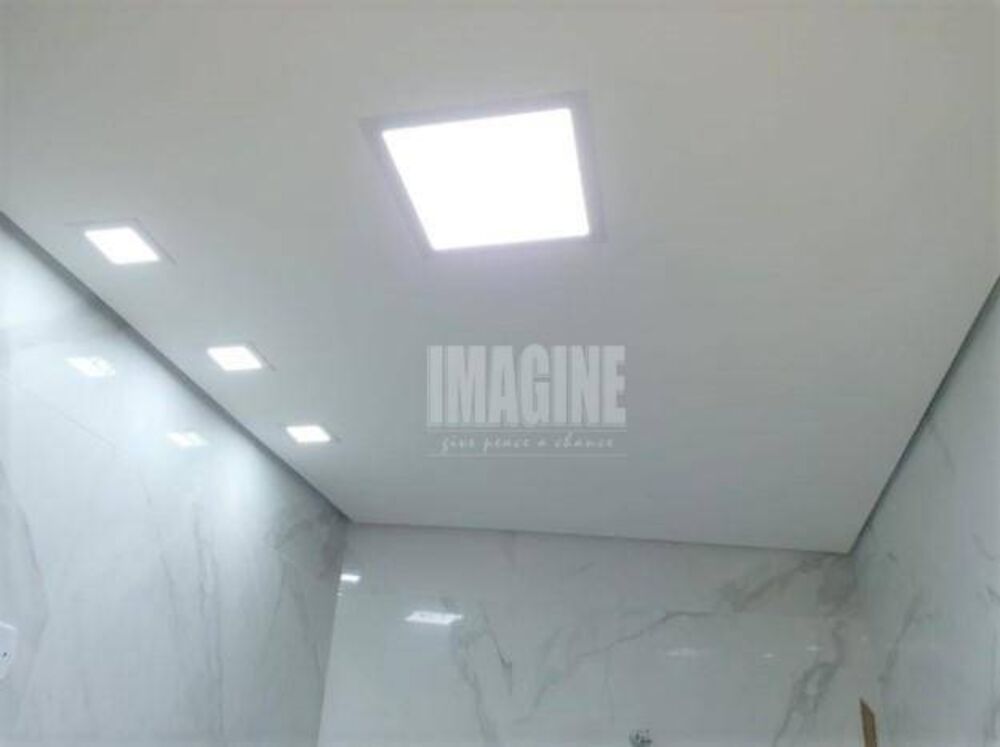 Sobrado, 3 quartos, 295 m² - Foto 1
