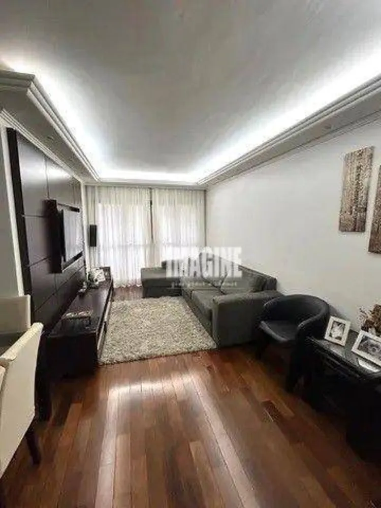 Apartamento, 3 quartos, 101 m² - Foto 1