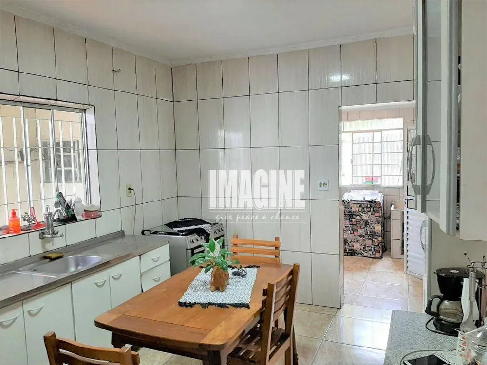 Casa, 2 quartos, 250 m² - Foto 4