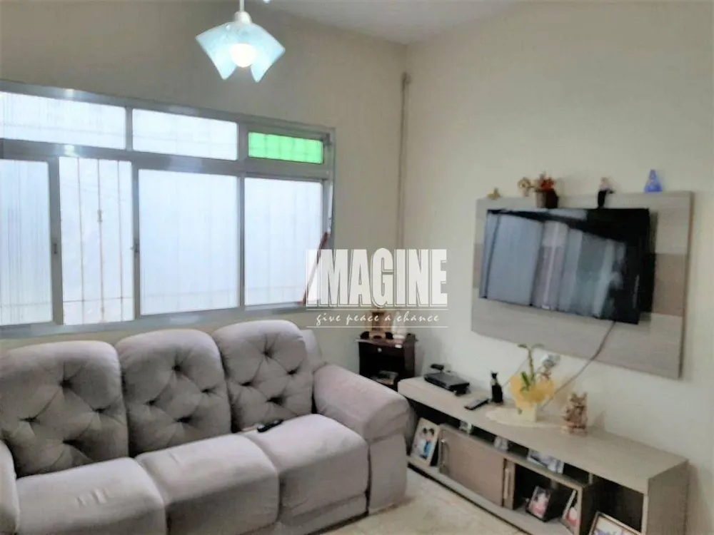 Casa, 2 quartos, 250 m² - Foto 2