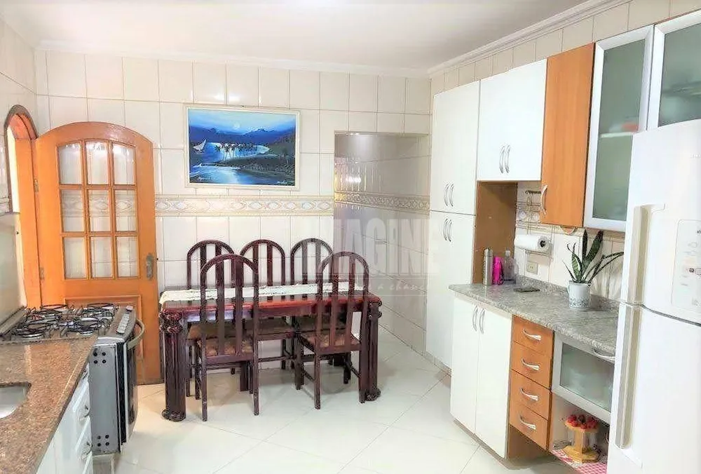 Sobrado, 4 quartos, 209 m² - Foto 3