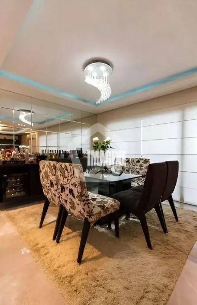 Apartamento, 3 quartos, 182 m² - Foto 2