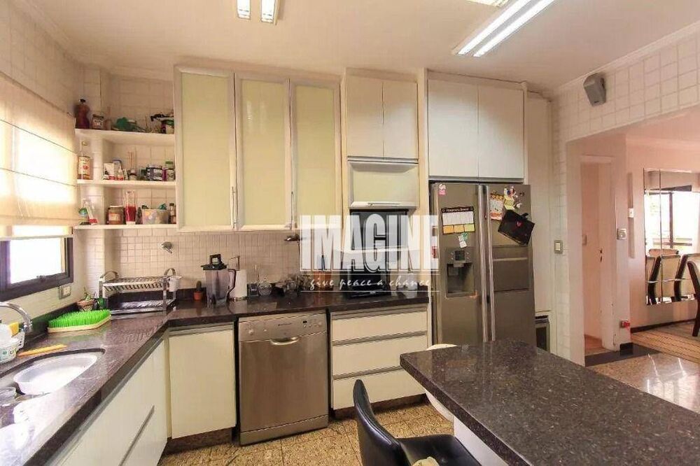 Apartamento à venda com 2 quartos, 133m² - Foto 4