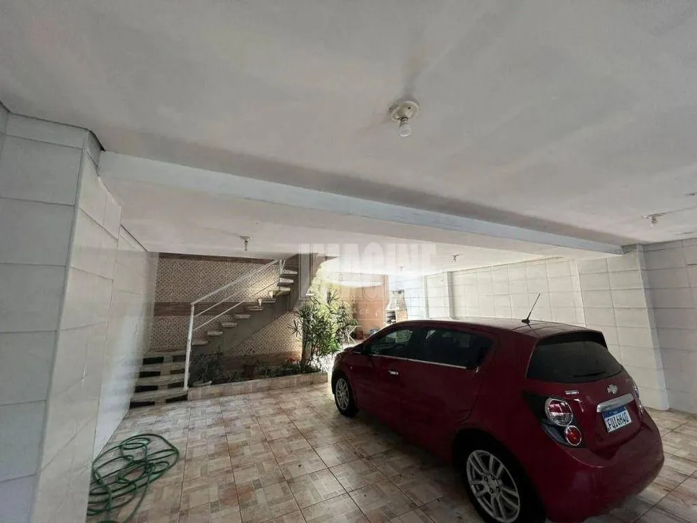 Sobrado, 4 quartos, 166 m² - Foto 1