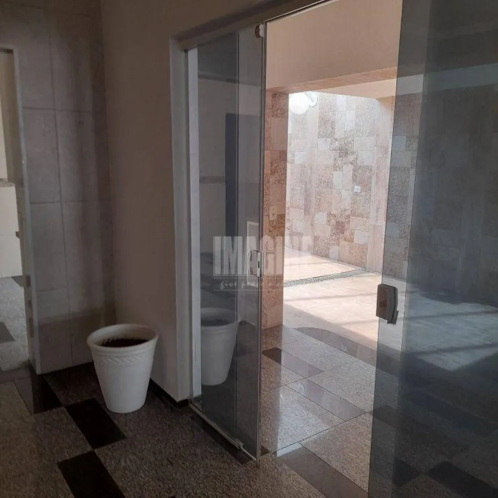 Casa, 3 quartos, 206 m² - Foto 4