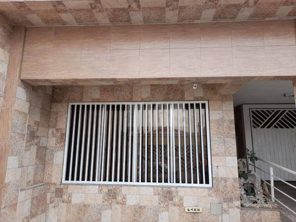 Casa, 3 quartos, 206 m² - Foto 1