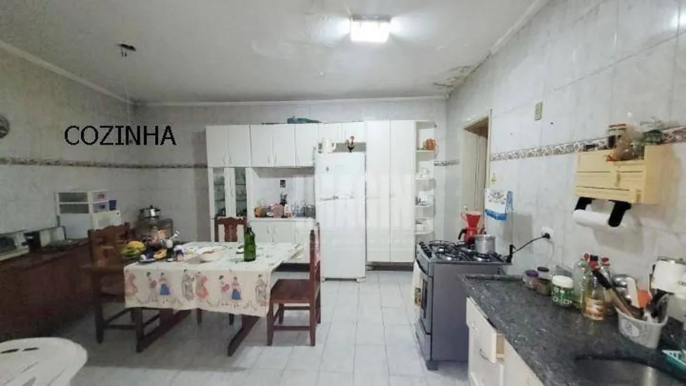 Casa, 3 quartos, 200 m² - Foto 8