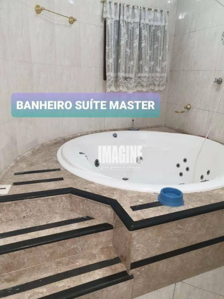 Sobrado, 3 quartos, 249 m² - Foto 2