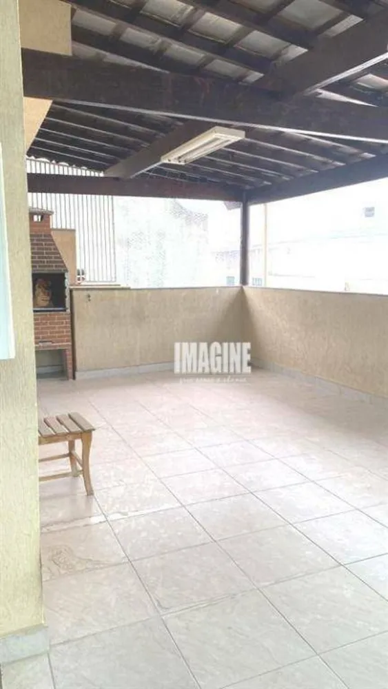 Sobrado, 3 quartos, 240 m² - Foto 2