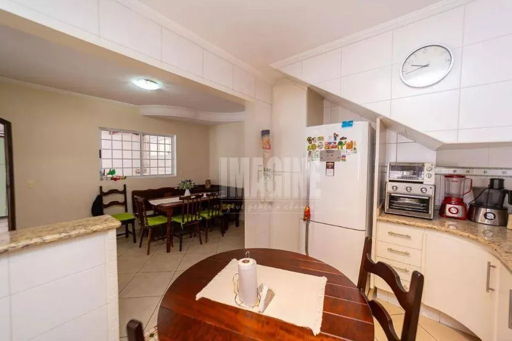 Sobrado, 3 quartos, 250 m² - Foto 2