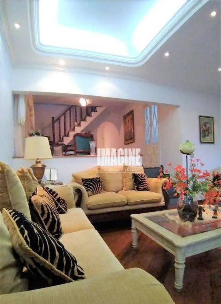 Sobrado, 4 quartos, 300 m² - Foto 1