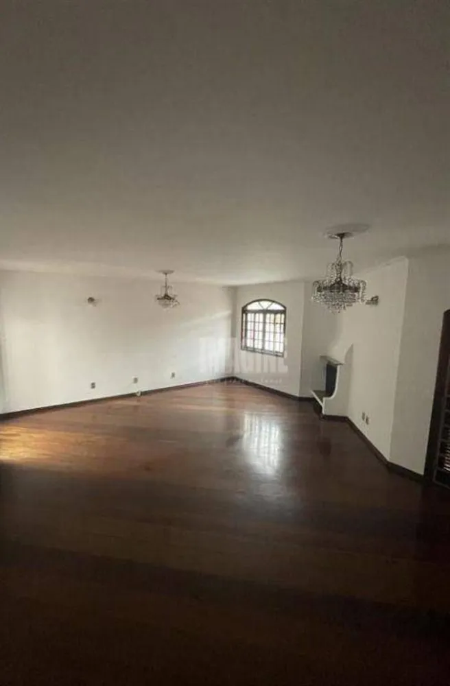 Sobrado, 4 quartos, 253 m² - Foto 1