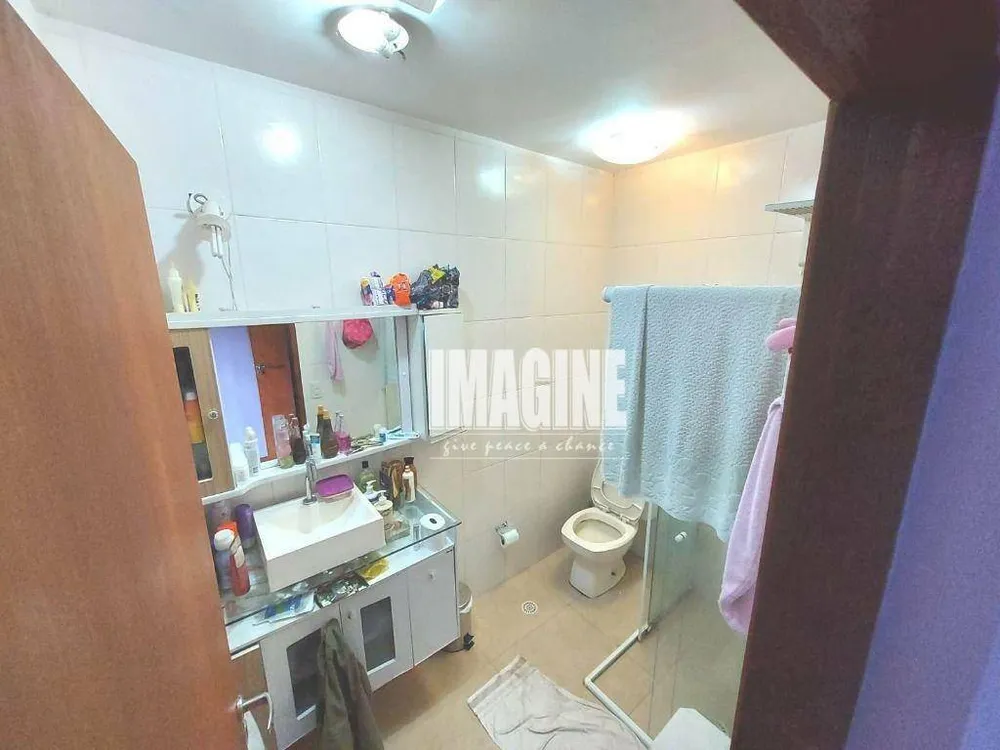 Casa, 3 quartos, 200 m² - Foto 10