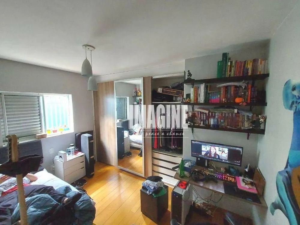 Casa, 3 quartos, 200 m² - Foto 6