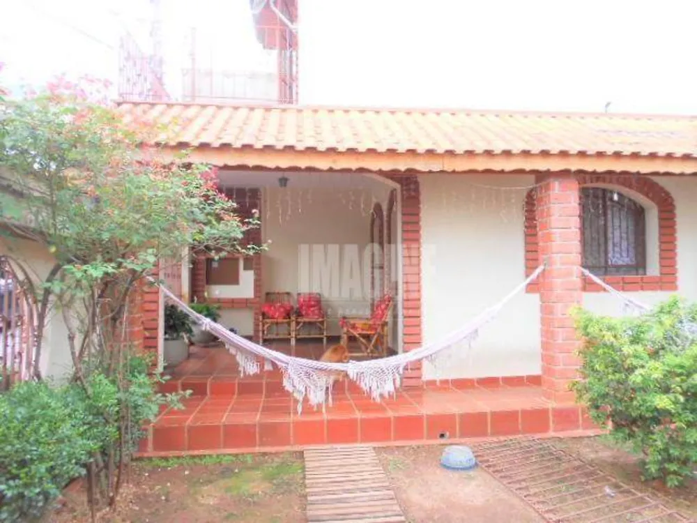 Sobrado, 4 quartos, 200 m² - Foto 1