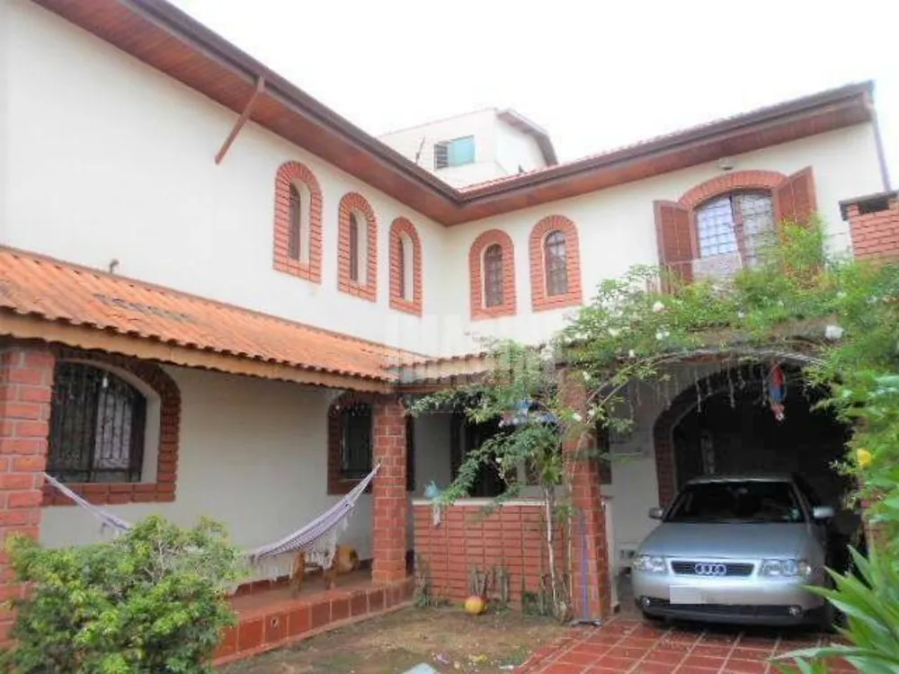 Sobrado, 4 quartos, 200 m² - Foto 2