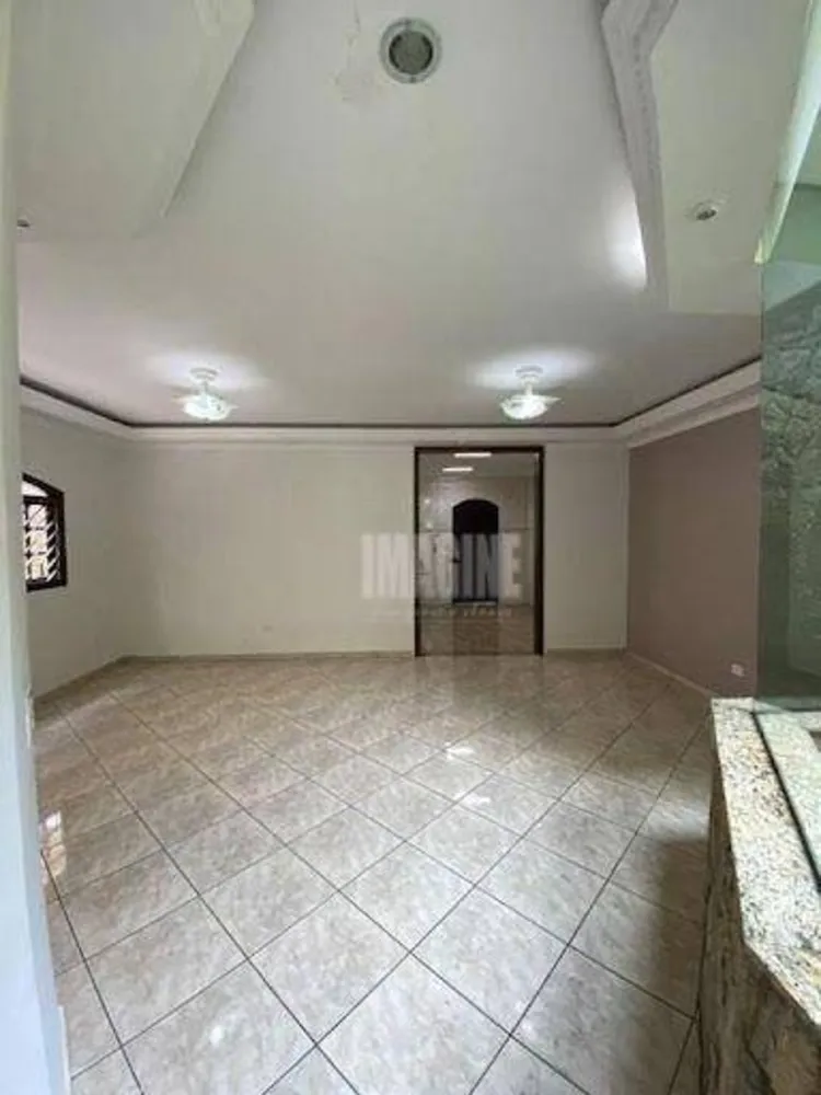 Sobrado, 3 quartos, 300 m² - Foto 1