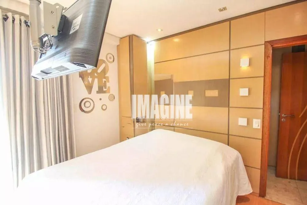 Apartamento, 3 quartos, 135 m² - Foto 3