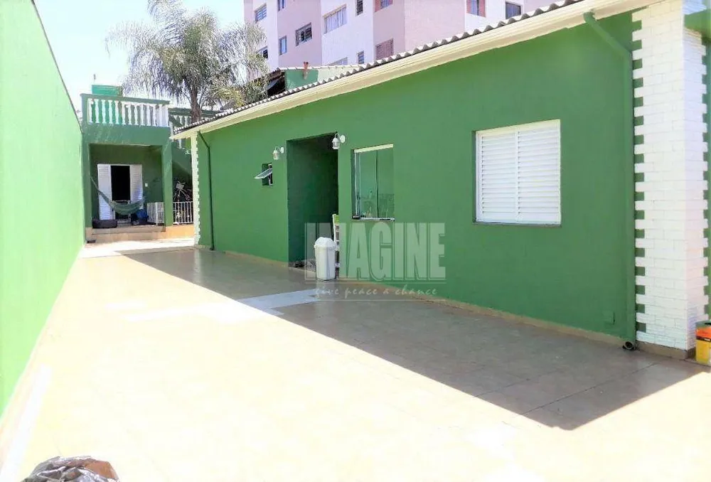 Casa, 3 quartos, 220 m² - Foto 7