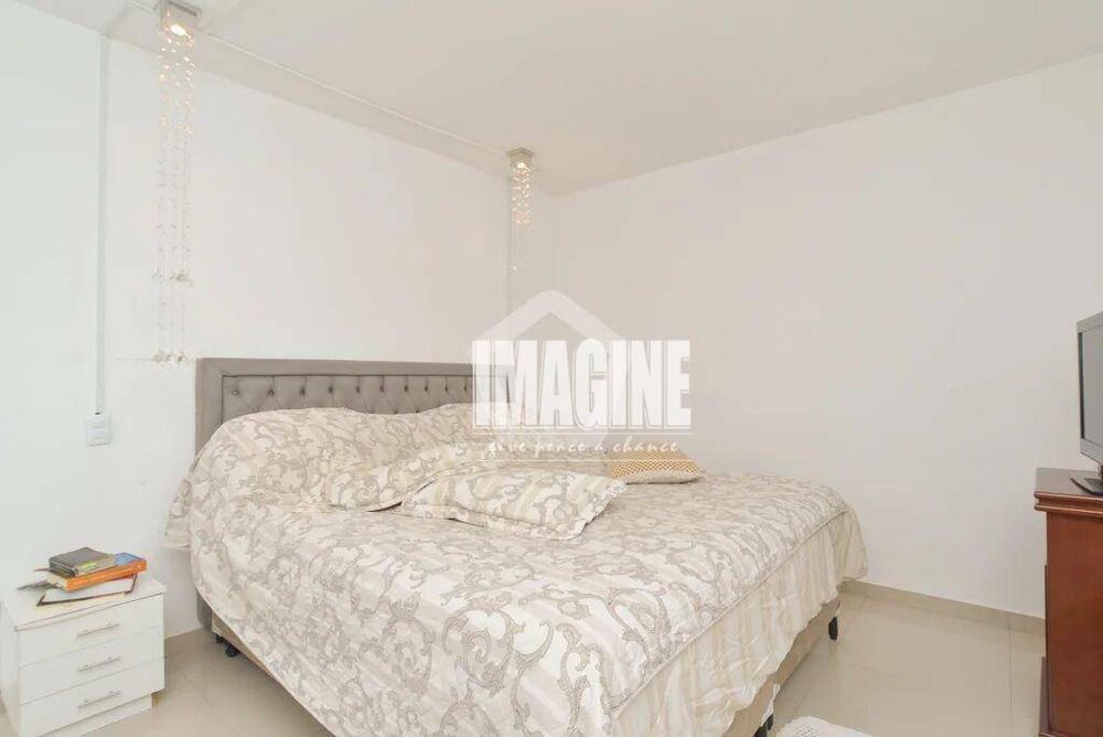 Sobrado à venda com 3 quartos, 200m² - Foto 9