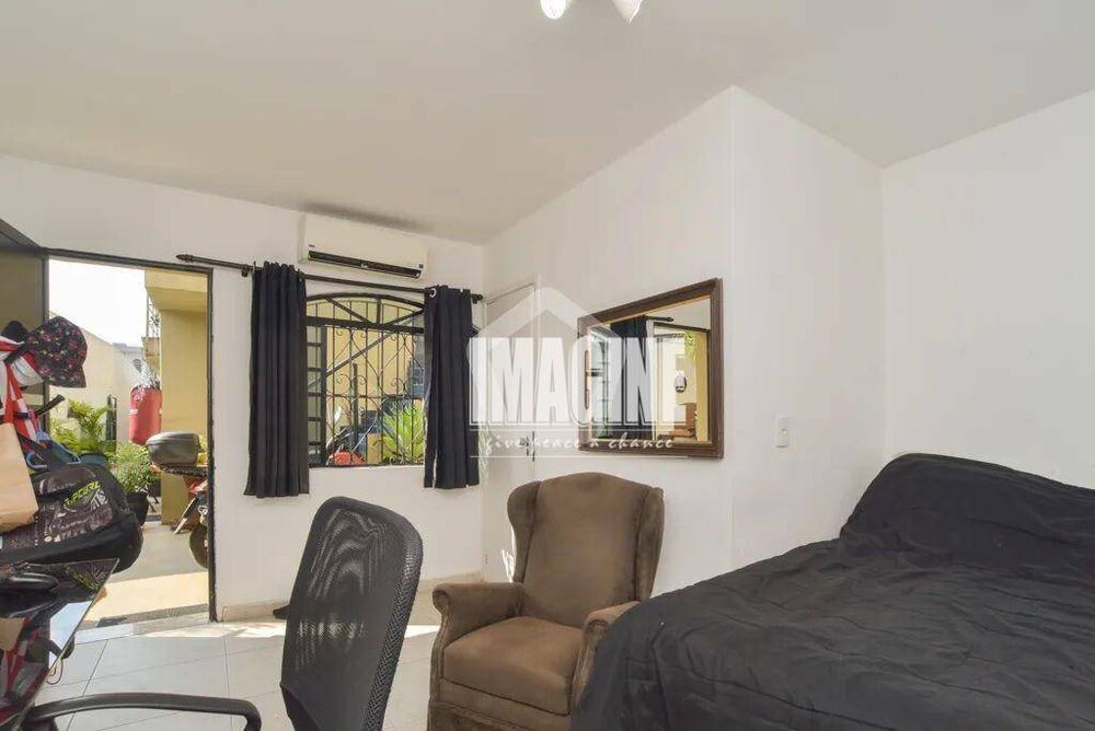 Sobrado à venda com 3 quartos, 200m² - Foto 5