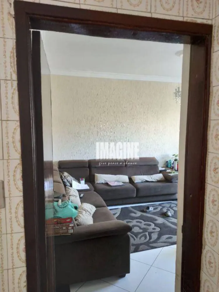 Casa, 3 quartos, 200 m² - Foto 2