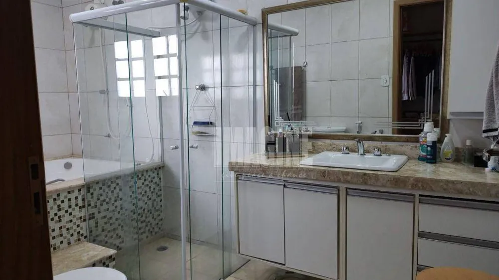 Sobrado, 5 quartos, 352 m² - Foto 9