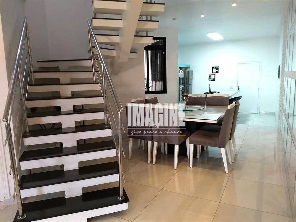 Sobrado, 3 quartos, 250 m² - Foto 3
