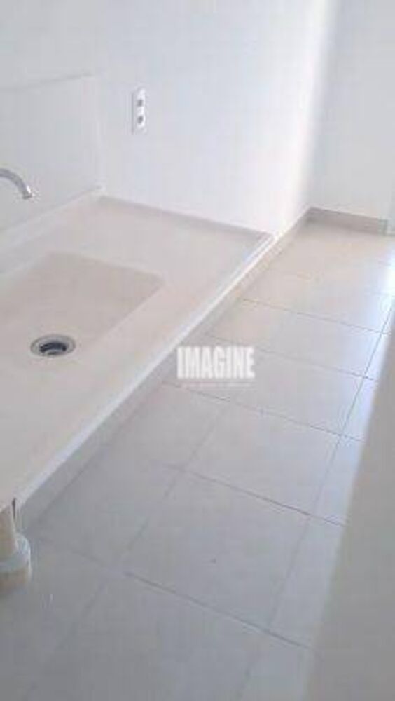 Apartamento, 2 quartos, 35 m² - Foto 2