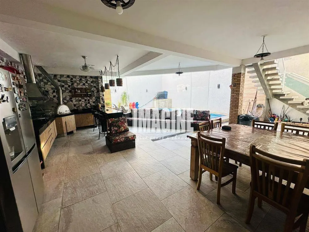 Sobrado, 3 quartos, 226 m² - Foto 5
