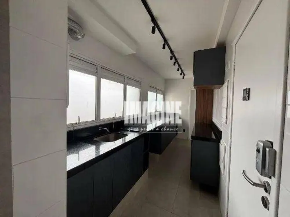 Apartamento, 3 quartos, 156 m² - Foto 1
