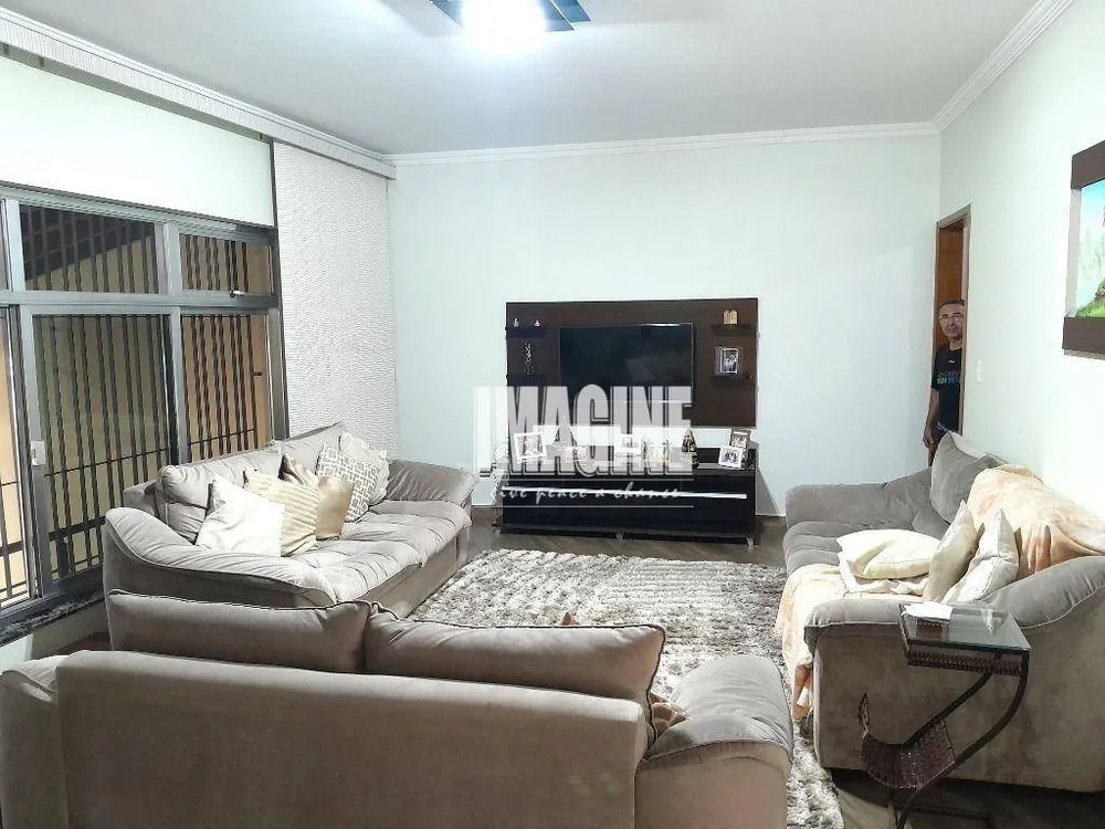 Casa, 2 quartos, 150 m² - Foto 1