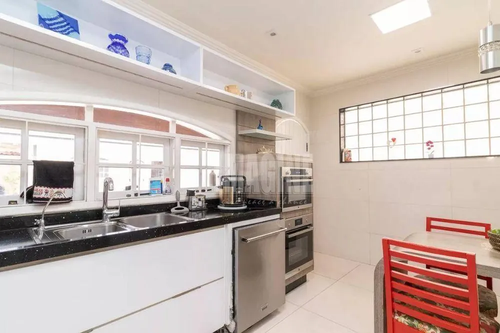 Sobrado, 3 quartos, 500 m² - Foto 3