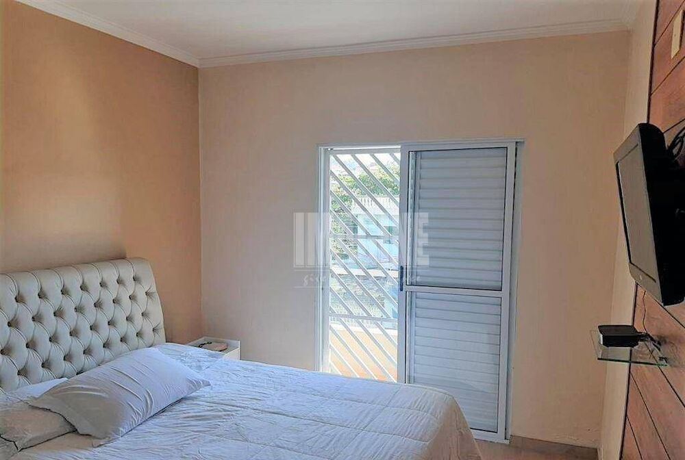 Sobrado, 5 quartos, 200 m² - Foto 1