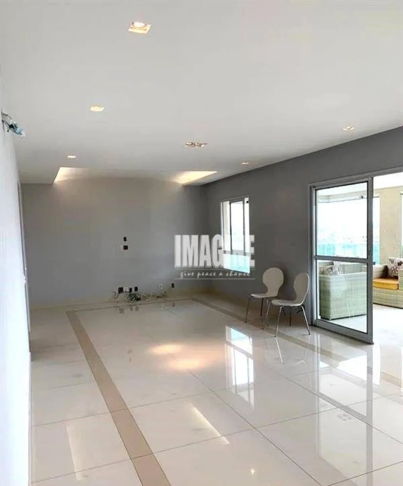 Apartamento, 3 quartos, 156 m² - Foto 2