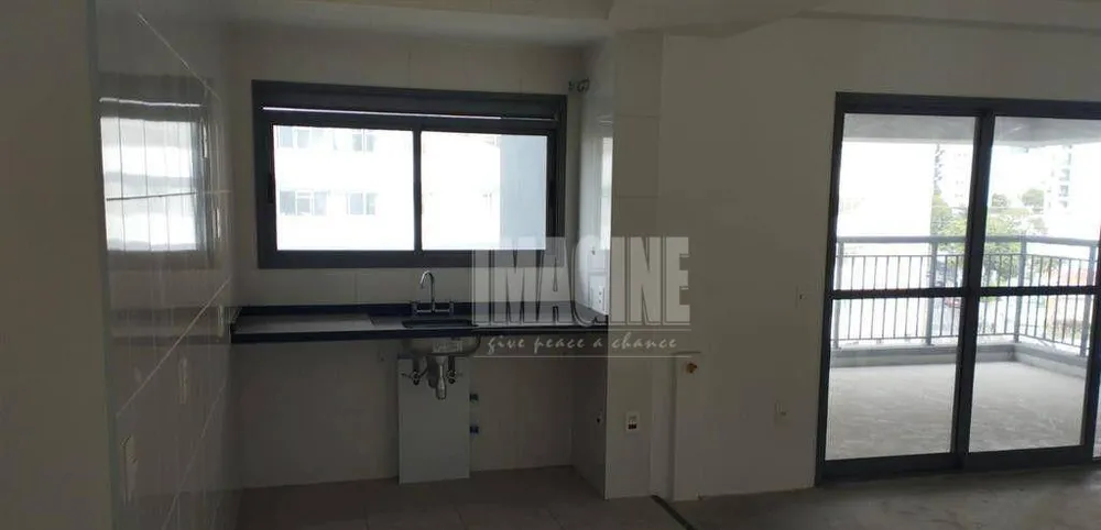 Apartamento, 3 quartos, 130 m² - Foto 1