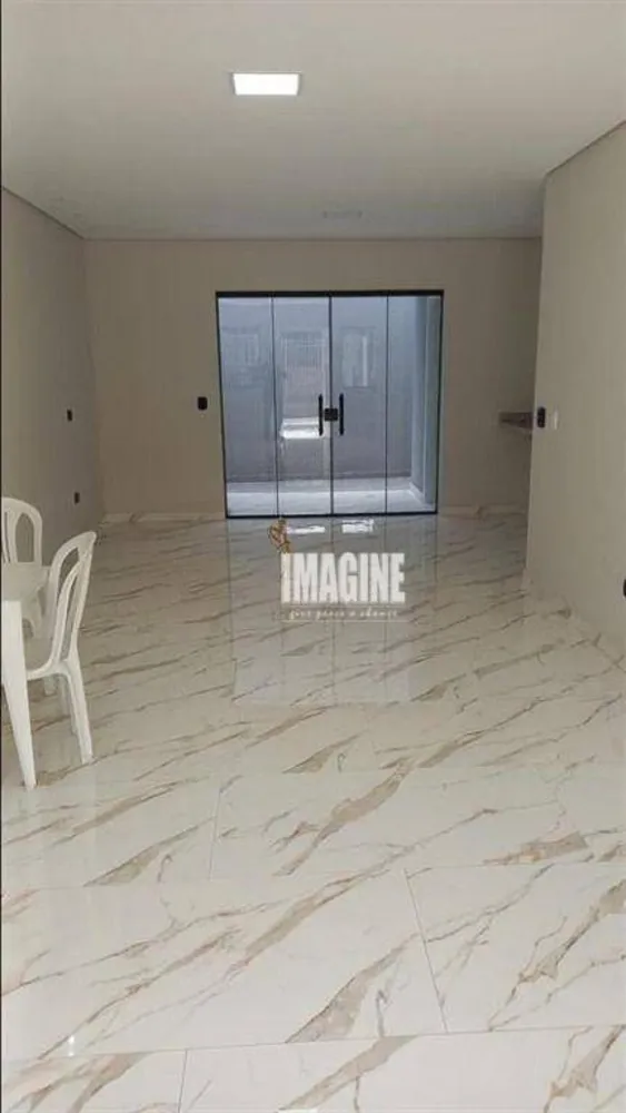 Sobrado, 3 quartos, 190 m² - Foto 1