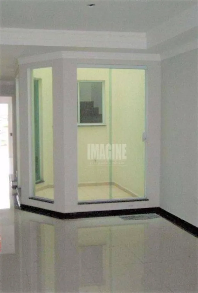 Sobrado, 3 quartos, 210 m² - Foto 2