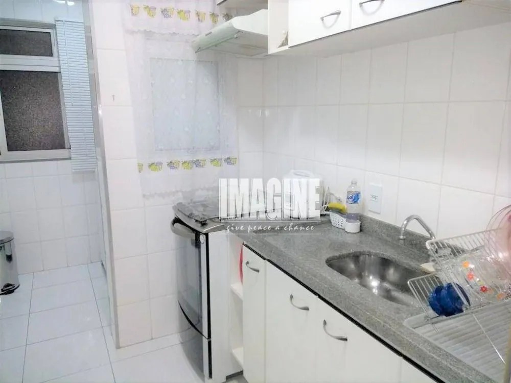 Apartamento, 3 quartos, 80 m² - Foto 2
